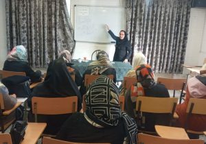 بازدید مدیر کل اداره سلامت از بخش‌های اداری و درمانی درمانگاه امام رضا(ع) شهرداری تبریز