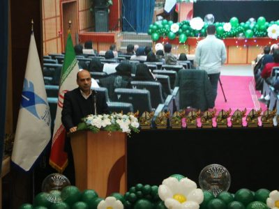 اختتامیه پنجمین دوره جشنواره شعر همای رحمت به کار خود پایان داد