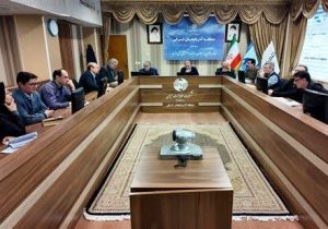 بررسی پیشرفت برنامه واگذاری فیبر نوری با حضور مشاور مدیر عامل و معین منطقه