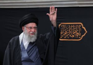 کمک یک میلیارد و پانصد میلیون ریالی خیّر تبریزی برای آزادی زندانیان به مناسبت شهادت رهبر انقلاب