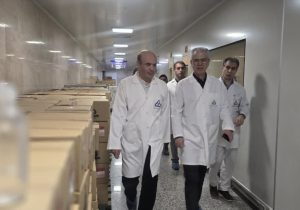 تأکید بر مسئولیت‌پذیری اجتماعی صنایع دارویی؛ بازدید مدیران محیط‌زیست از داروسازی دانا و طرح ایجاد «خانه محیط‌زیست»