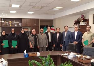 تجلیل از گروه‌های جهادی فعال در کلینیک‌ سیار شهرداری تبریز