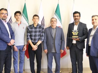 مهربانیِ کوچکِ دانش‌آموزان تبریزی، زنجیر یک زندانی غیرعمد را شکست