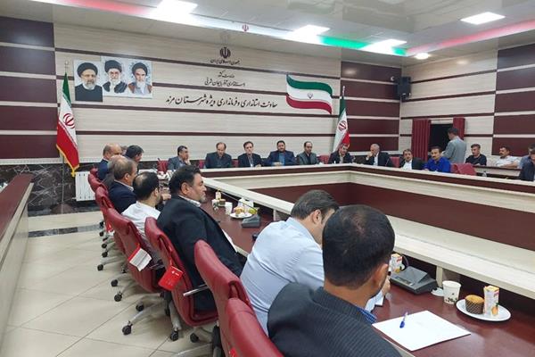 مدیرکل امور مالیاتی آذربایجان شرقی در جمع اصناف و کسبه شهرستان مرند:دریافت مالیات باید توام با عدالت و رضایت باشد