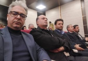 تجلیل از پژوهش گران برتر استانی در سازمان مدیریت و برنامه ریزی آذربایجان شرقی