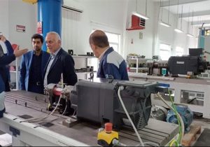 بازدید سرپرست اداره کل استاندارد از واحد موتوژن تبریز