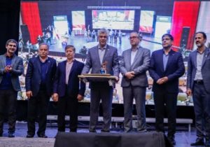 معرفی و تجلیل از فناوران برتر جشنواره رینوتکس