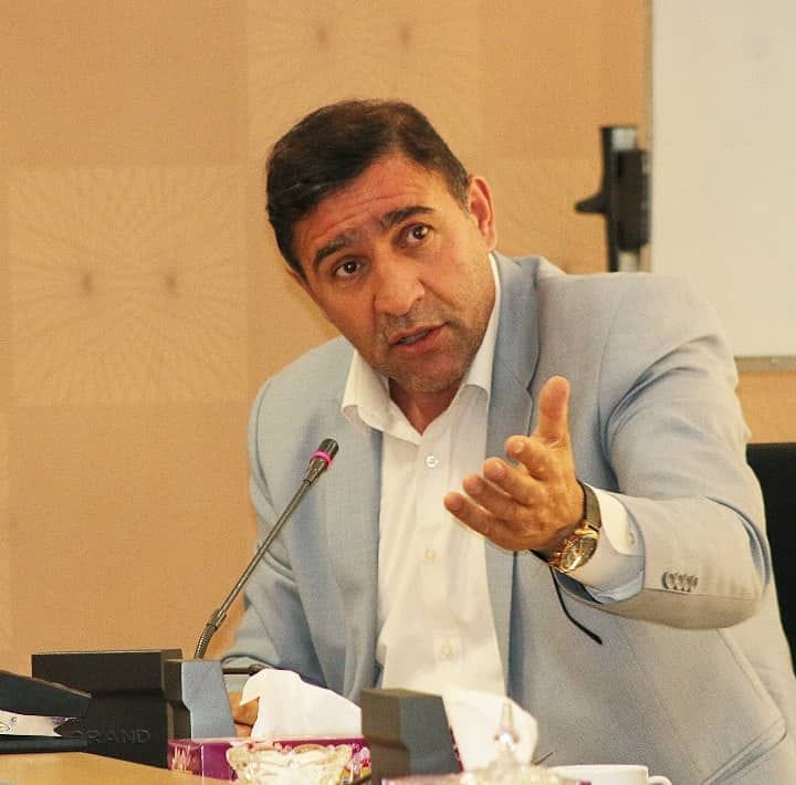 مدیرعامل سازمان سیما، منظر و فضای سبز شهرداری تبریز:فضای سبز ویترین و نشان آراستگی و زیبایی هر شهری است