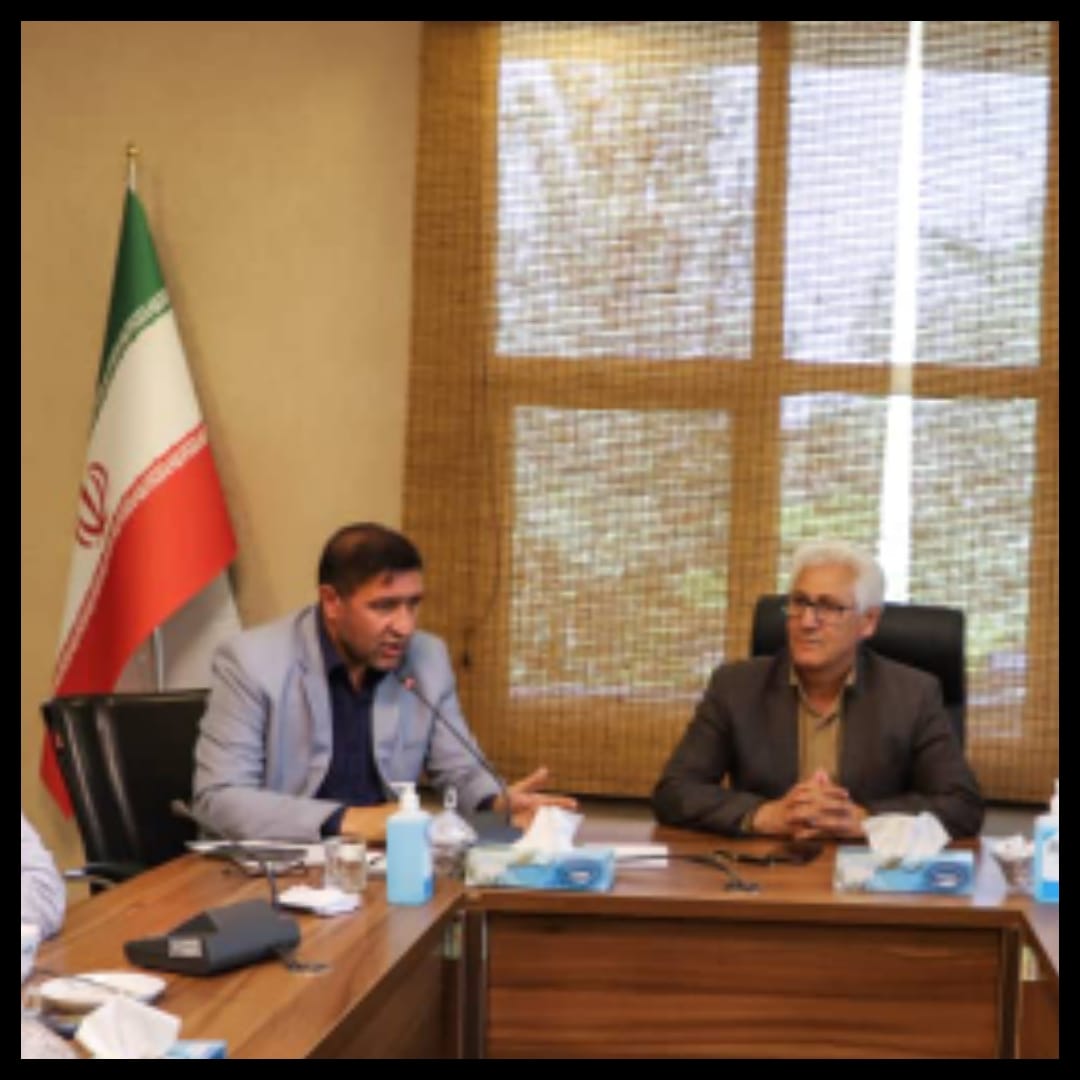 مدیر عامل سازمان سیما، منظر و فضای سبز:بهبود وضعیت کمی و کیفی فضاهای سبز تبریز در گرو نظارت مستمر، تعامل سازنده و موثر حوزه سیما، منظر و فضای سبز با شرکت‌های فضای سبز و عمل دقیق به مفاد دفترچه فهرست بهاء است.