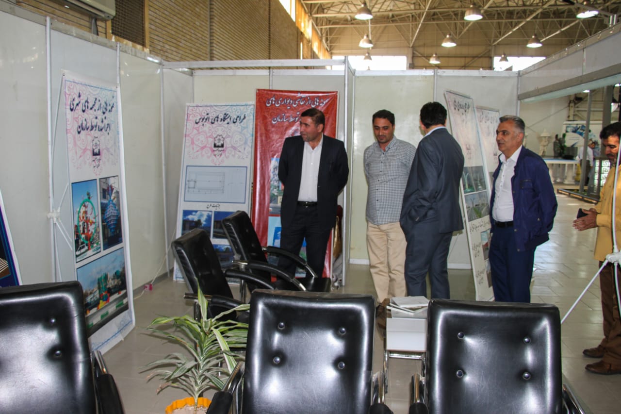 مدیر عامل سازمان سیما، منظر و فضای سبز مورد تاکید قرار داد:اجرای طرحهای زیباسازی و نوسازی مبلمان شهری تبریز
