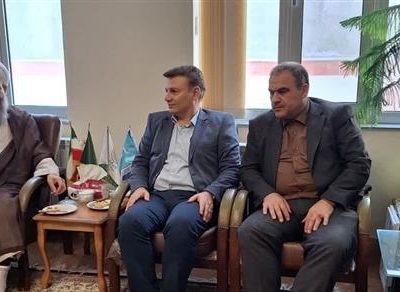 دیدار مدیرکل استاندارد آذربایجان‌شرقی با امام جمعه شهرستان اهر و عضو مجلس خبرگان رهبری