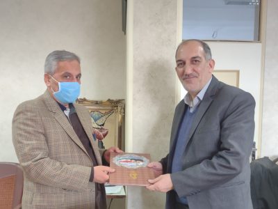 تکریم رئیس سابق و معارفۀ سرپرست بنیاد شهید و امور ایثارگران تبریز با حضور سرپرست بنیاد آذربایجان شرقی