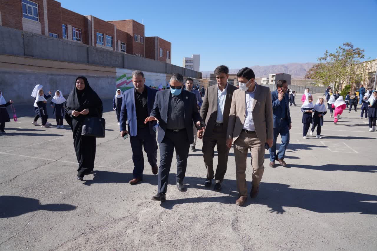 در نشست معاونت فرهنگی سازمان و مدیرکل نوسازی مدارس استان توافق شد: گام بلند برای نوسازی، تجهیز و هوشمندسازی مدارس ارس