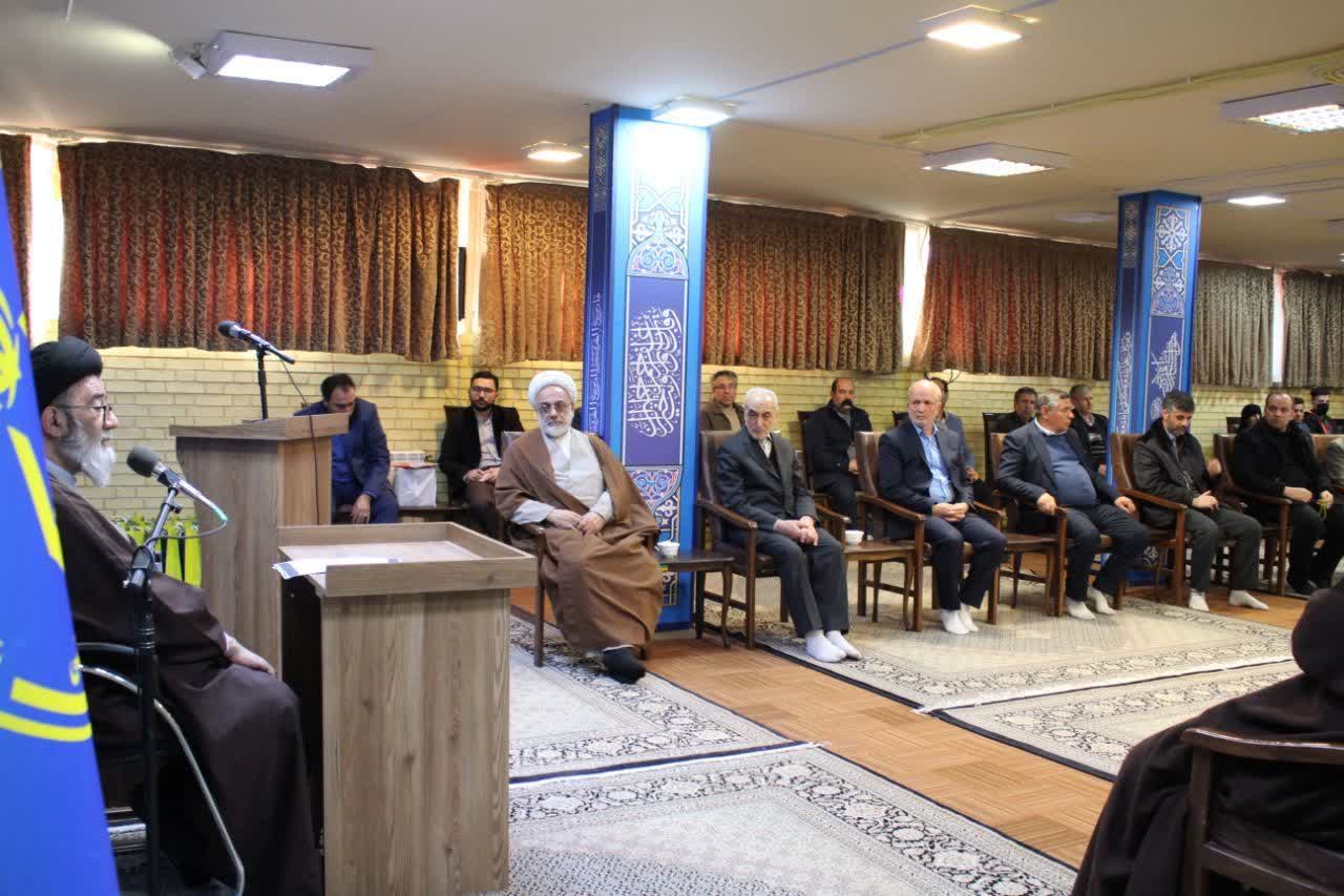 نماینده ولی فقیه در آذربایجان شرقی:اقدامات ارزشمند کمیته امداد در اشتغالزایی