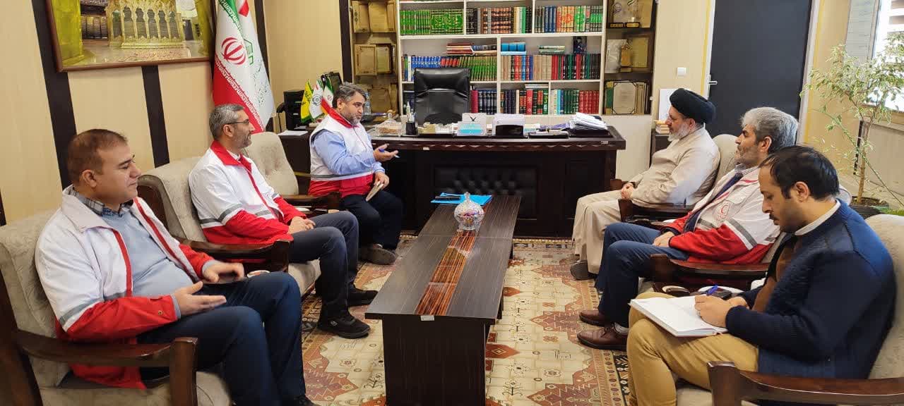 افزایش همکاری های اداره کل اوقاف و امور خیریه با هلال احمر آذربایجان شرقی