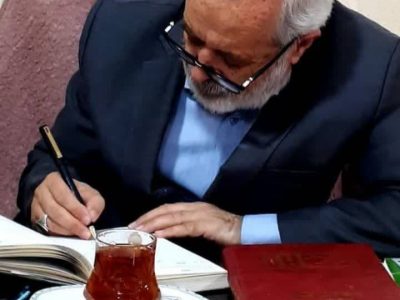 «خدمت به بازنشسته نیمی از وظیفه، و احترام به شخصیت بازنشسته به نیم دیگر آن است.»