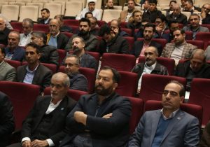 نشست جبهه علمی و فرهنگی اساتید بسیجی در دانشگاه تبریز