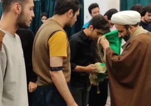 وزش عطر حرم زینبی در اعتکاف دانشجویان علوم پزشکی