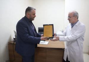 دیدار مدیرکل نوسازی، توسعه و تجهیز مدارس آذربایجان شرقی با خیر مدرسه ساز، جناب آقای دکتر اکبر شریفی