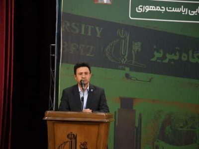 دانشجویان در برابر مسائل اجتماعی مسئولیت برعهده دارند