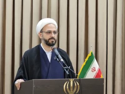 حضرت فاطمه زهرا (س) به عنوان الگویی جامع و کامل برای زنان مسلمان در تمامی ابعاد زندگی شناخته شده‌اند