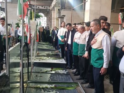 غبار روبی و تجدید میثاق با شهدا والامقام