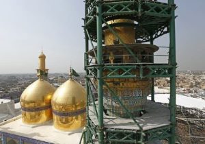 انجام پیچیده ترین طرح مقاوم سازى و رفع انحناى مناره سیصد ساله بارگاه امامین کاظمین (ع)