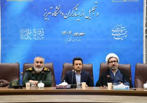 برای عزت اسلام و سربلندی ایران، مقاومت می کنیم