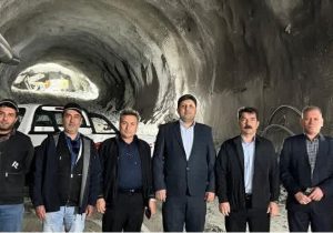 بازدید مدیر گمرک نوردوز از فعالیت‌های صادرات خدمات مهندسی شرکت تونل سد آریانا
