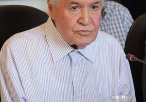پیام تسلیت رئیس دانشگاه تبریز در پی درگذشت زنده یاد دکتر سیروس برادران شکوهی