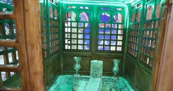 رئیس اداره اوقاف و امور خیریه ناحیه یک تبریز خبر داد:عارف بالله شاه حسین ولی تبریز آماده پذیرش شبانه روزی زائران